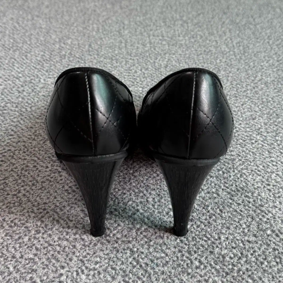 CHANEL パンプス　35 2/1 22.5 CHANEL パンプス 35 2/1 22.5