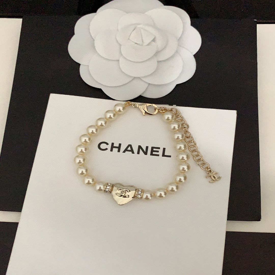 CHANEL シャネル 新品 ハート＆パールブレスレット