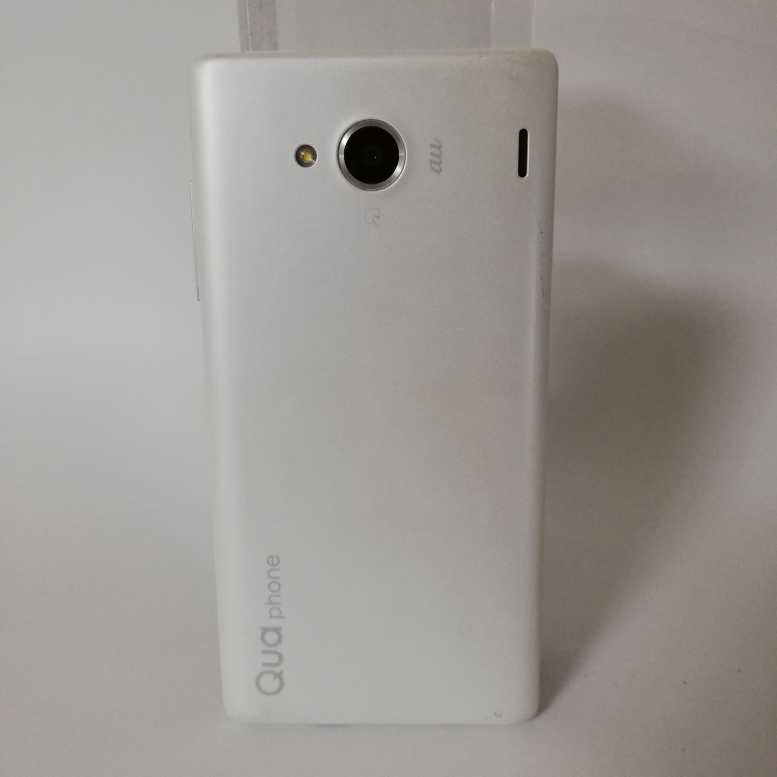 Qua Phone QX KYV42 ホワイト au 中古スマホ - メルカリ