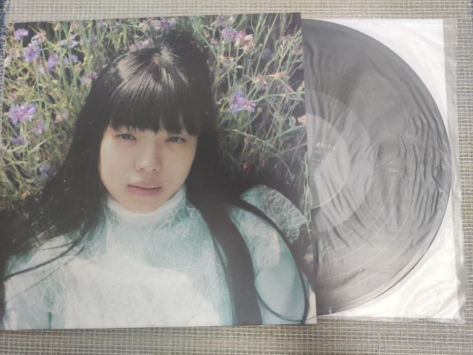カネコアヤノ 群れたち LP レコード 新品未開封 新品未開封】 カネコアヤノ 『群れたち』 アナログ盤 LPレコード
