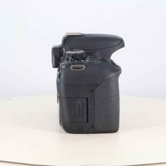  キヤノン Canon EOS KISS X 9 i ボディ その他 カメラ