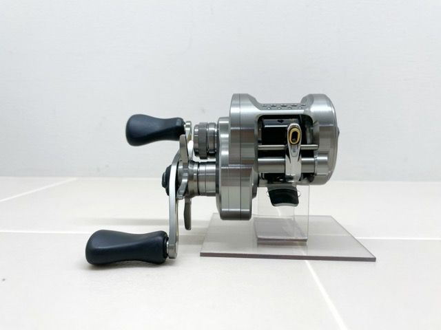 SHIMANO シマノ 23 カルカッタコンクエスト BFS HG RIGHT 右 RE 267-007