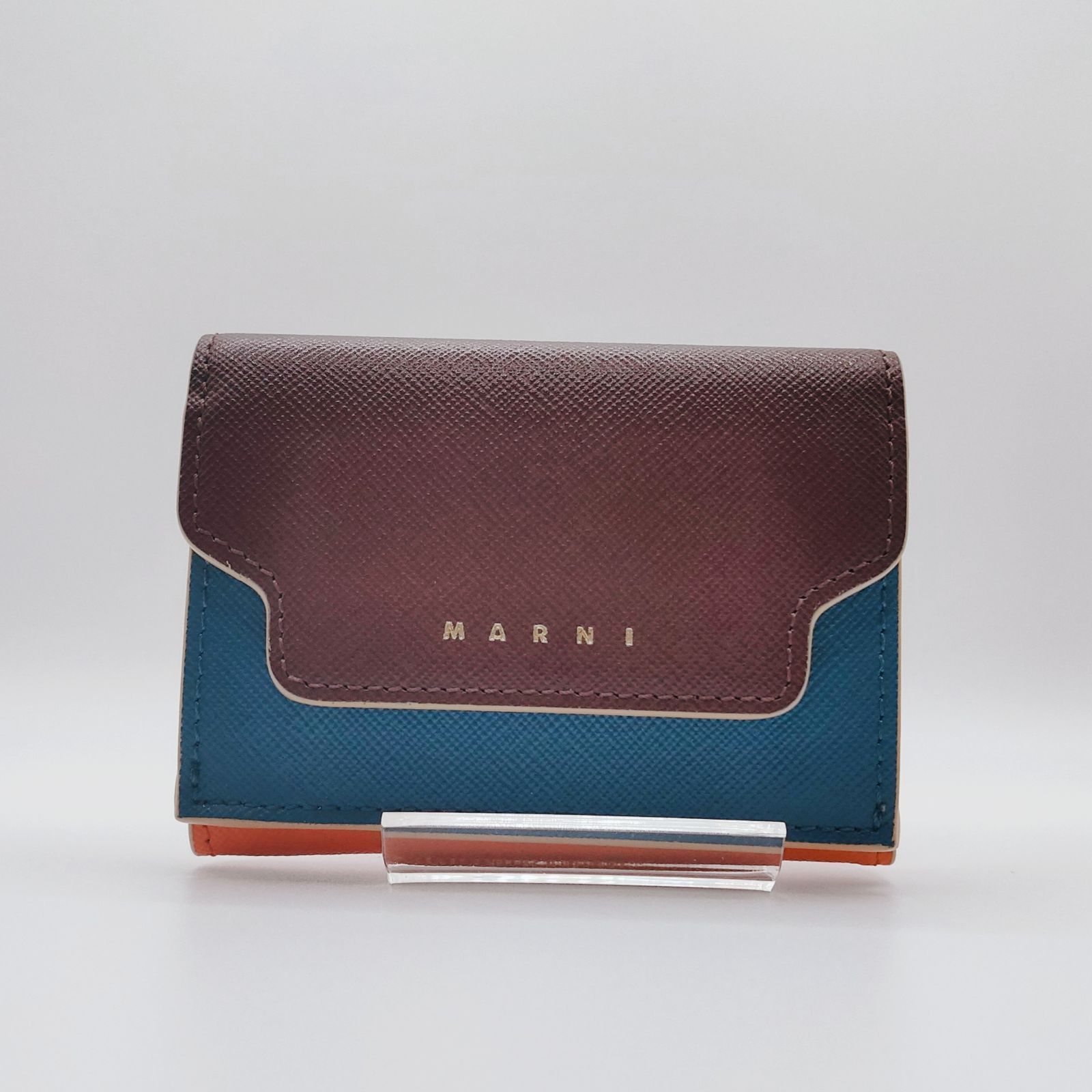 マルニ MARNI 三つ折り財布 新品未使用 MARNI マルニ 財布 三つ折り 
