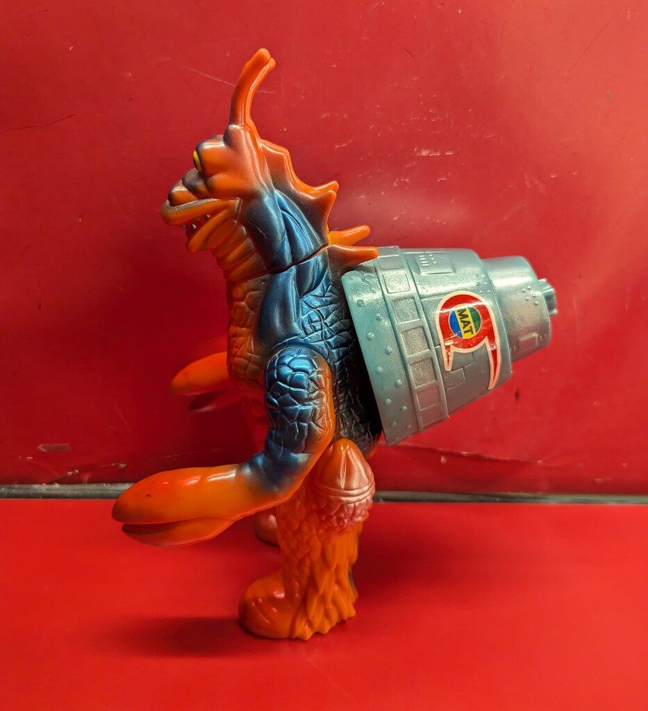 M1号 ブルマァクタイプの怪獣シリーズ ヤドカリン - メルカリ
