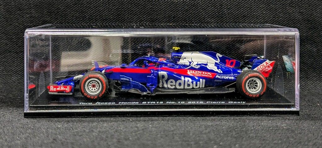 MINIMAX 1/43 Spark model Red Bull Toro Rosso Honda STR13