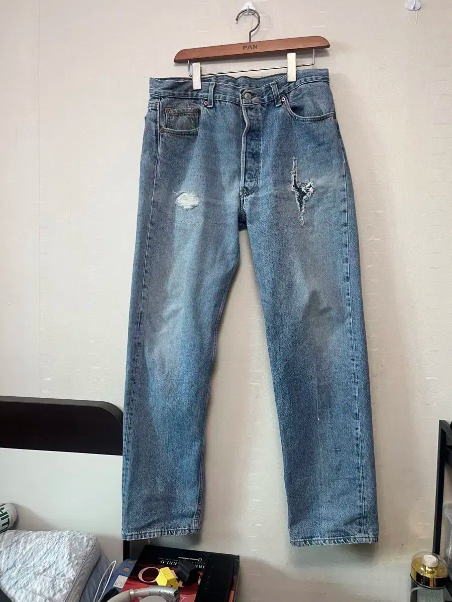 90s made in usa levis 501