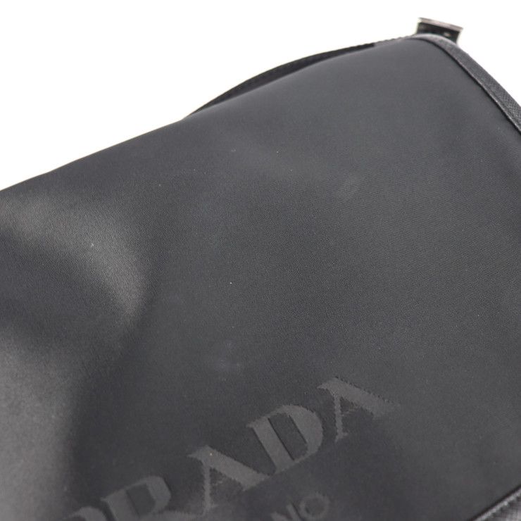 PRADA プラダ ショルダーバッグ 2VD951 ナイロン ブラック レザー シルバー金具 バッグ メッセンジャー 三角ロゴマーク 【本物保証】