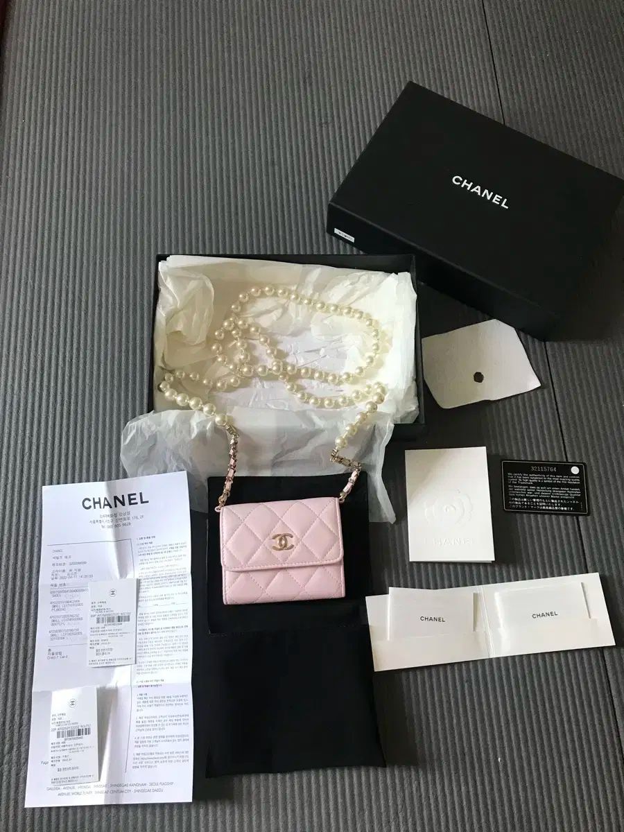 Chanel シャネル ミニ クロスバッグ