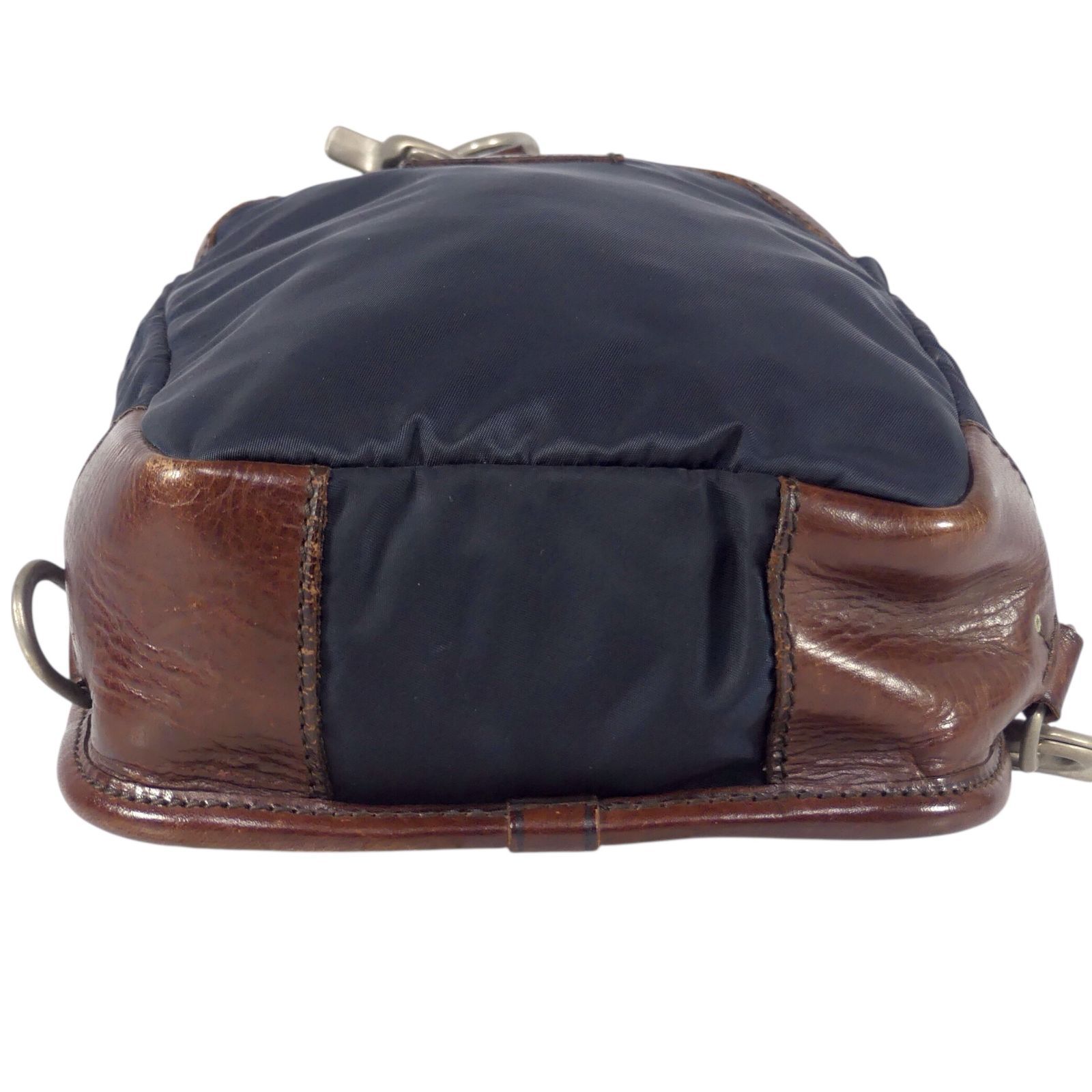 ダニエル&ボブ DANIEL&BOB P108 1836 ボディバッグ メンズ バック ピッポ PIPPO ローディ― RODI カジュアル レザー 本革 フーモ ダニエル\u0026ボブ DANIEL\u0026BOB ボディバッグ P108 1836 メンズ