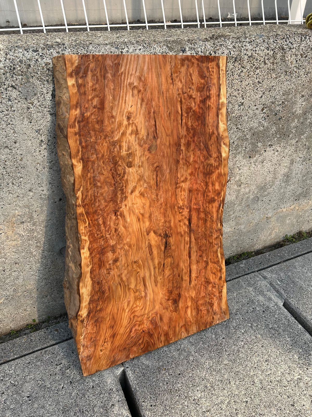 金蘭杢 杉 スギ 板 一枚板 テーブル 無垢材 木工 ＤＩＹ 素材