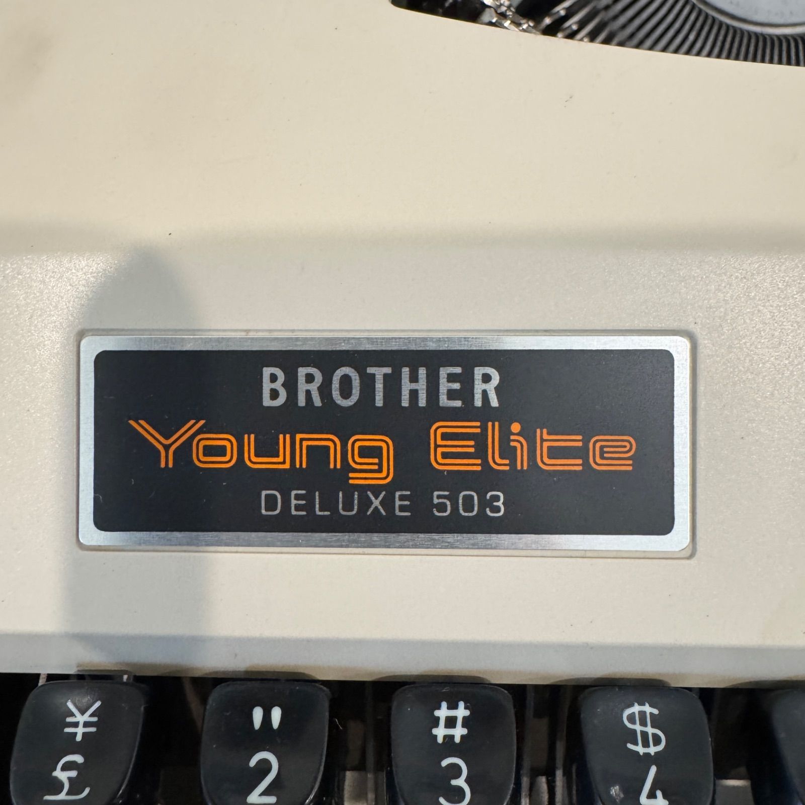 ブラザー タイプライター 完動品 美品 JP7-503 brother young