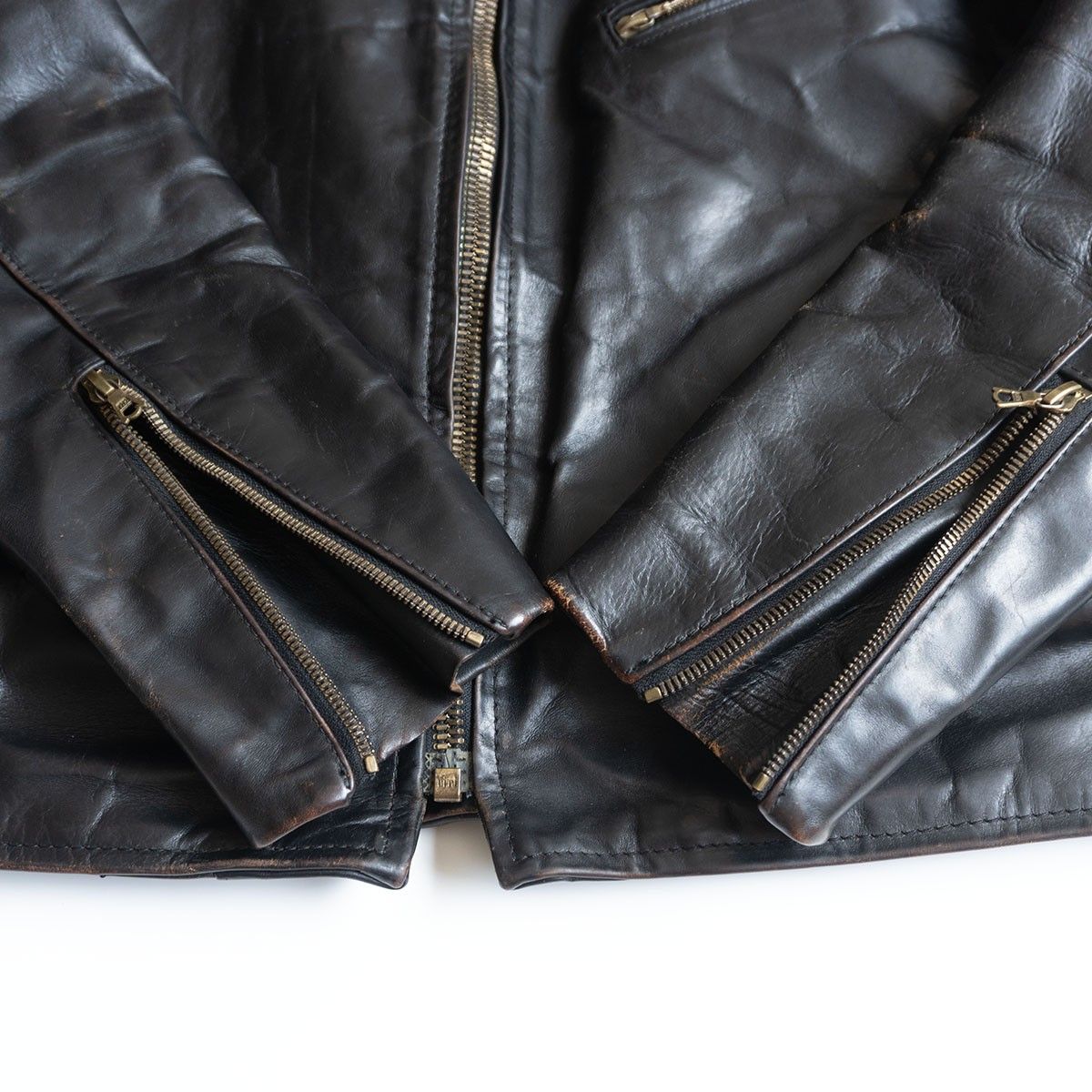 バンソン VANSON 40 ホースハイド　シングルライダースジャケット Amazon | [バンソン] VANSON MODEL B シングル ライダース