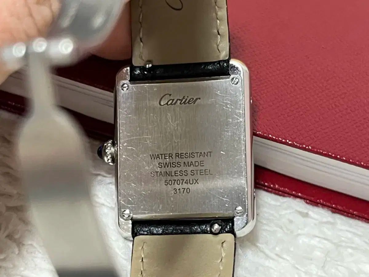 Cartier カルティエ