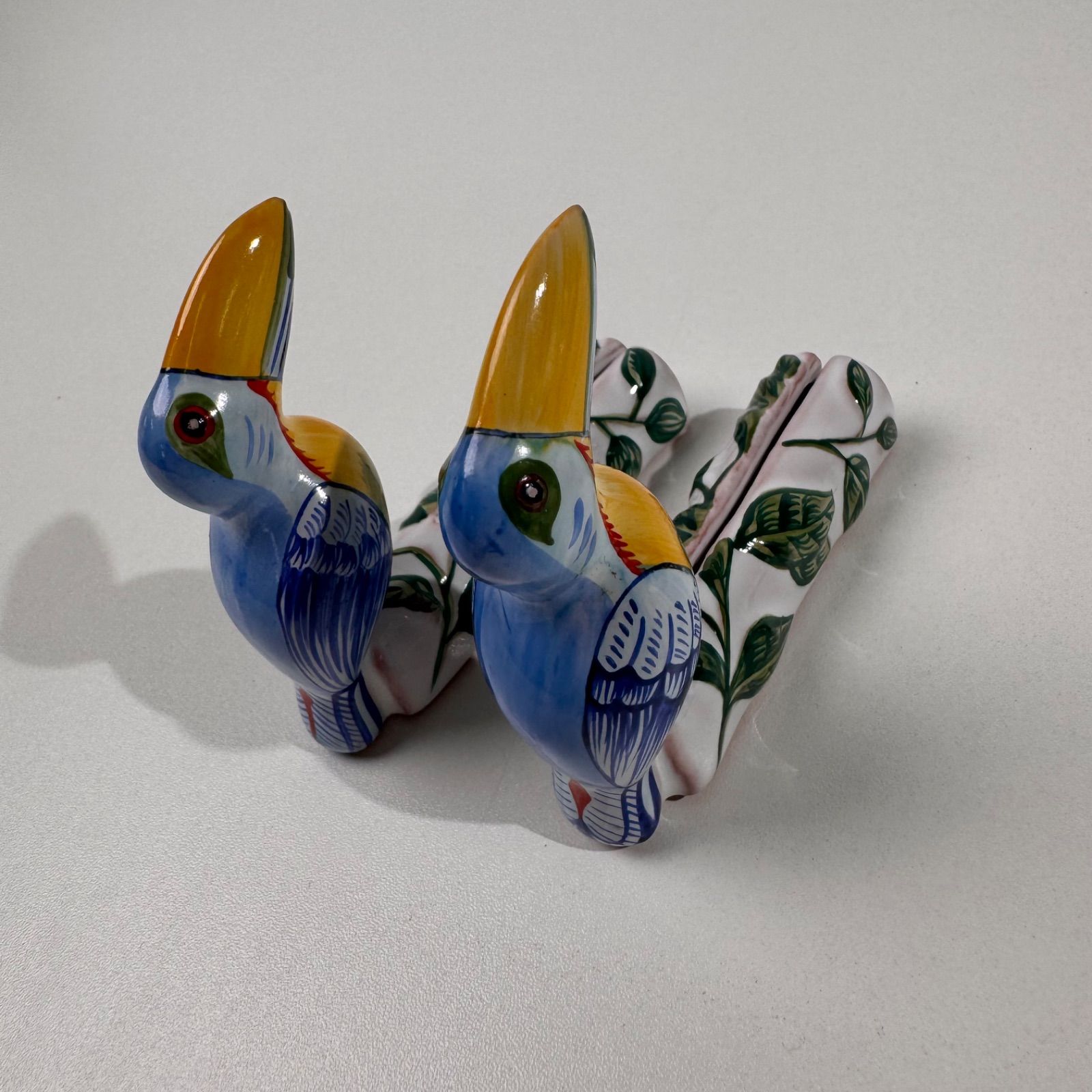 希少 HERMES エルメス カードスタンド トゥカン 鳥 箸置き バード Aランク】🌈稀少 箱付き HERMES エルメス カードスタンド