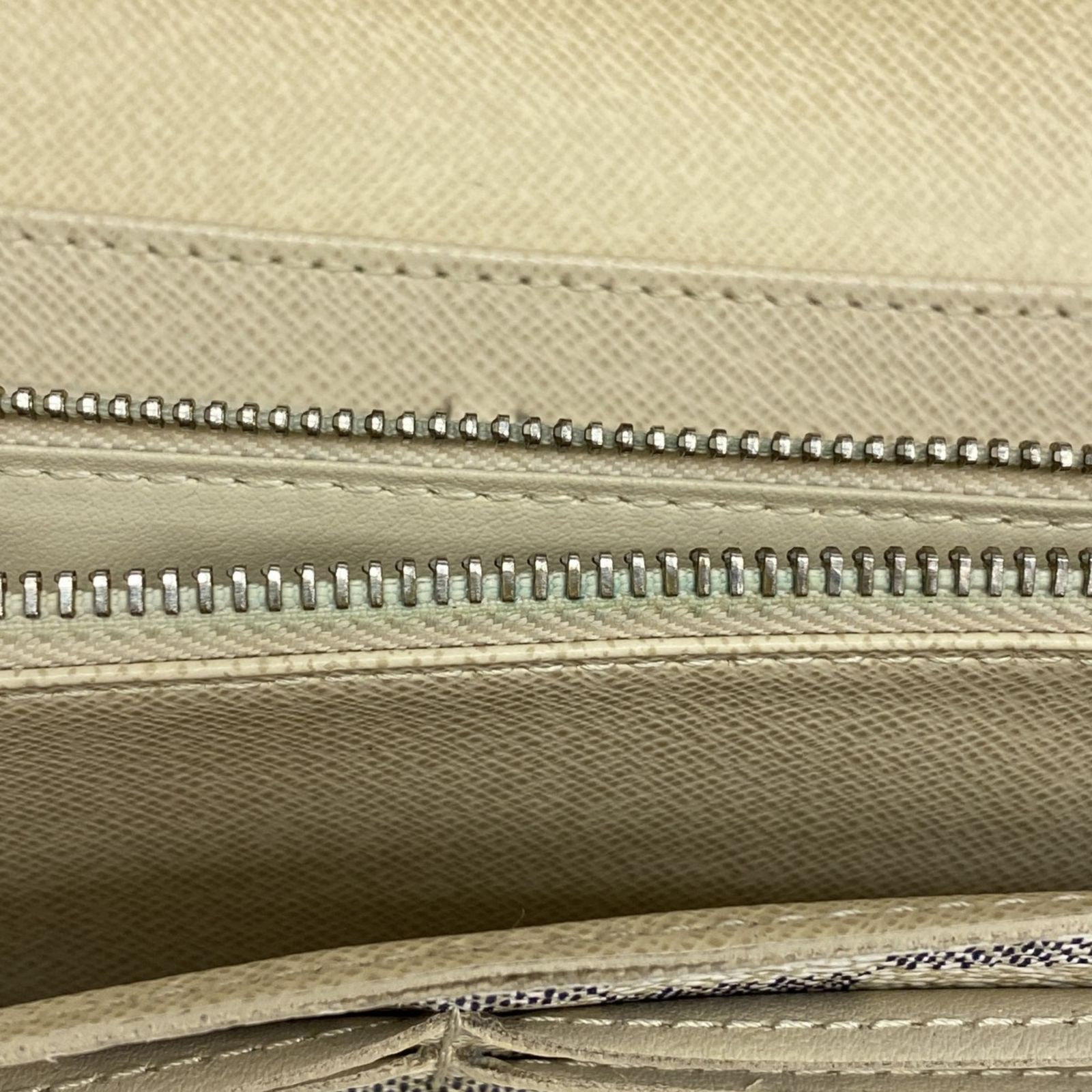 ヴィトン 長財布