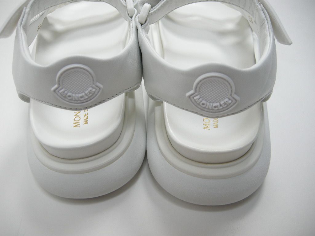 サイズ40□新品□モンクレール CATURA スポーツサンダル 白 レディース