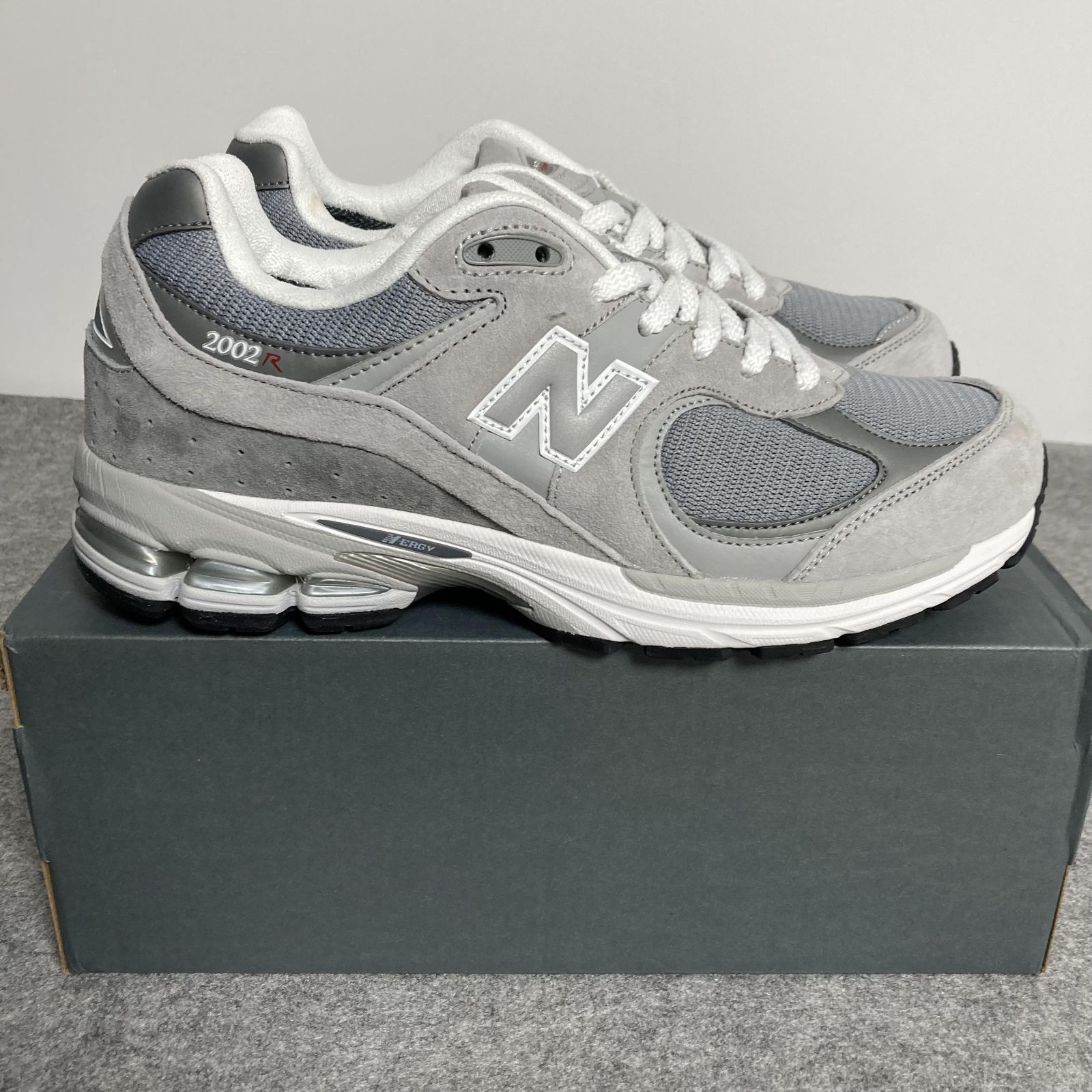 New Balance ニューバランス 2002R GORE-TEX Concrete スニーカー