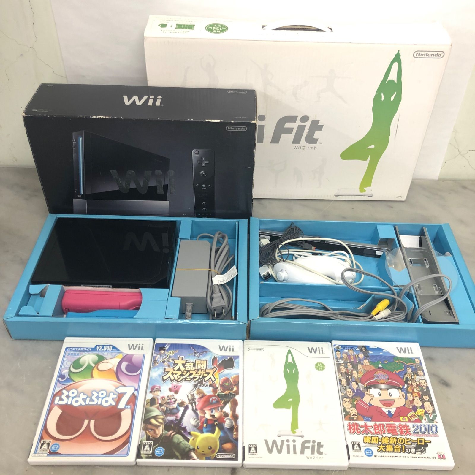 任天堂 Wiiすぐ遊べるセット 本体 Wiiフィット ソフトまとめ - メルカリ