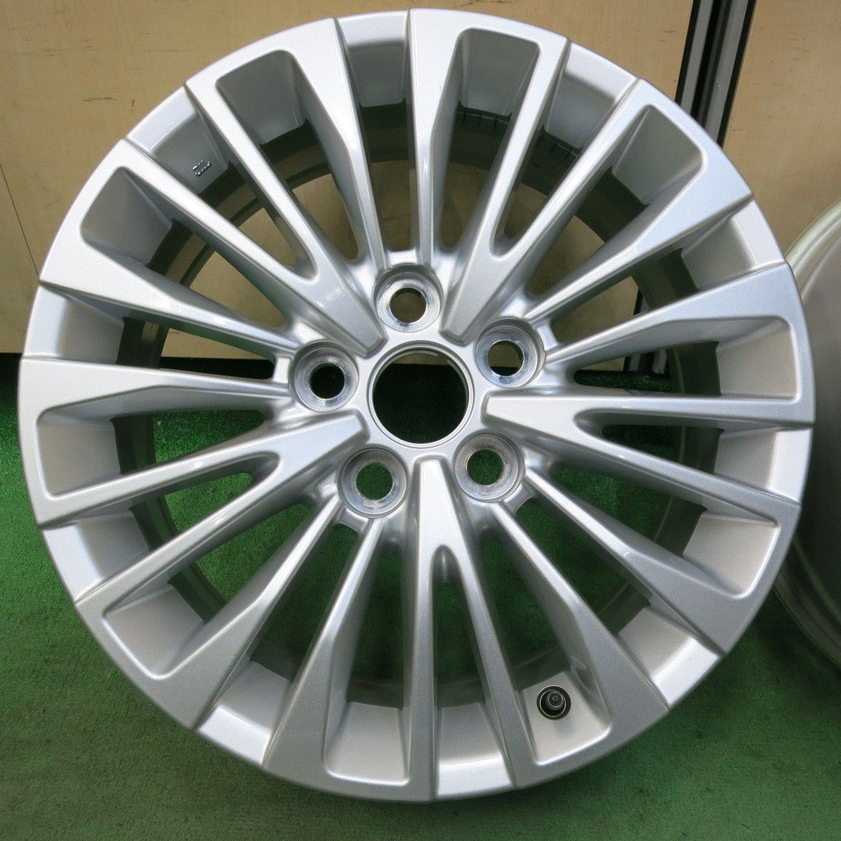 新型アルファード 40系 新車外し タイヤホイールセット 4本 新車外し