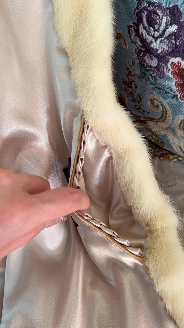 帽子付 優しい雰囲気の大判ミンクファーケープポンチョ毛皮ファー