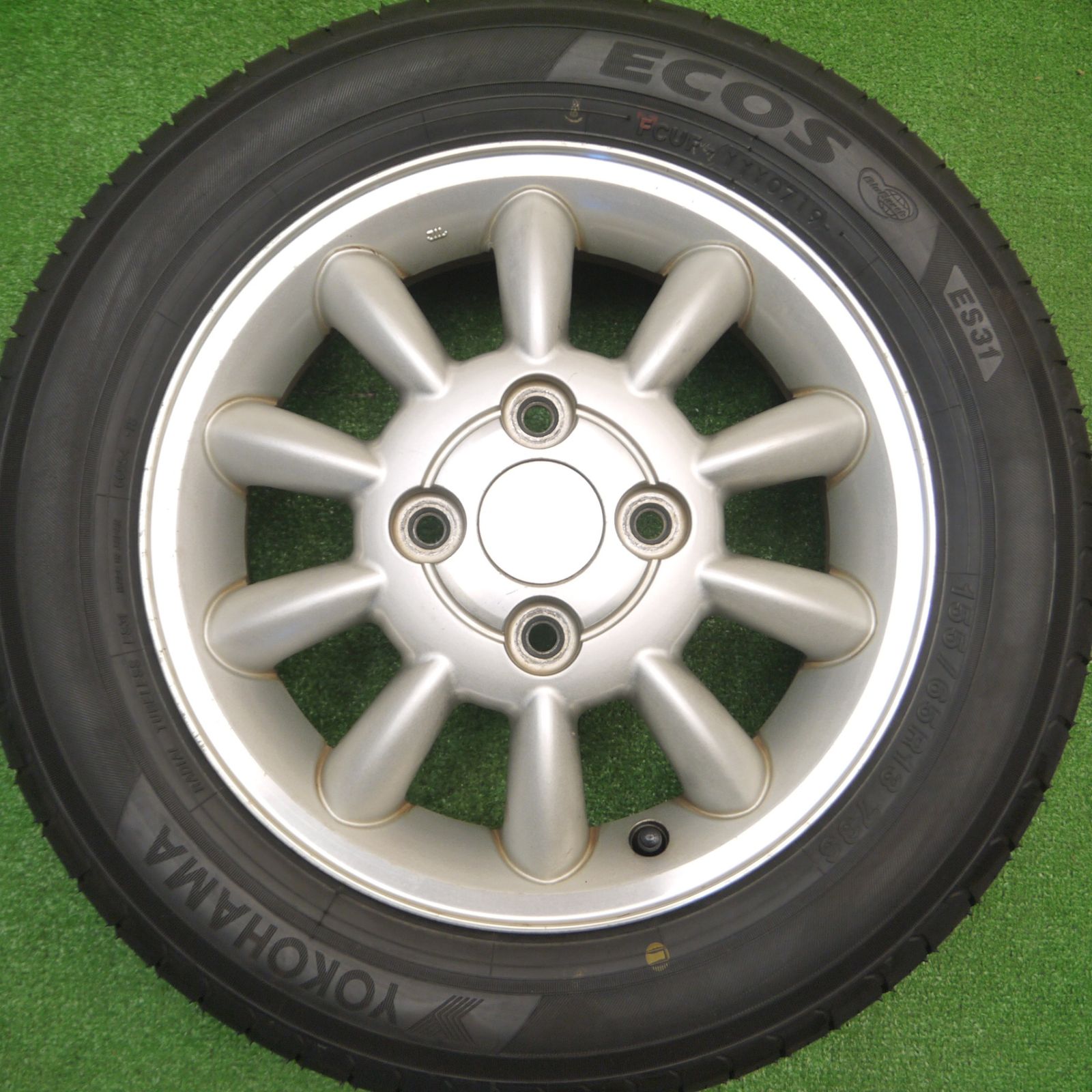 ☆ 即納可能! 2018年製 ヨコハマ エコス ES31 215/45R18 新品4本SET ☆