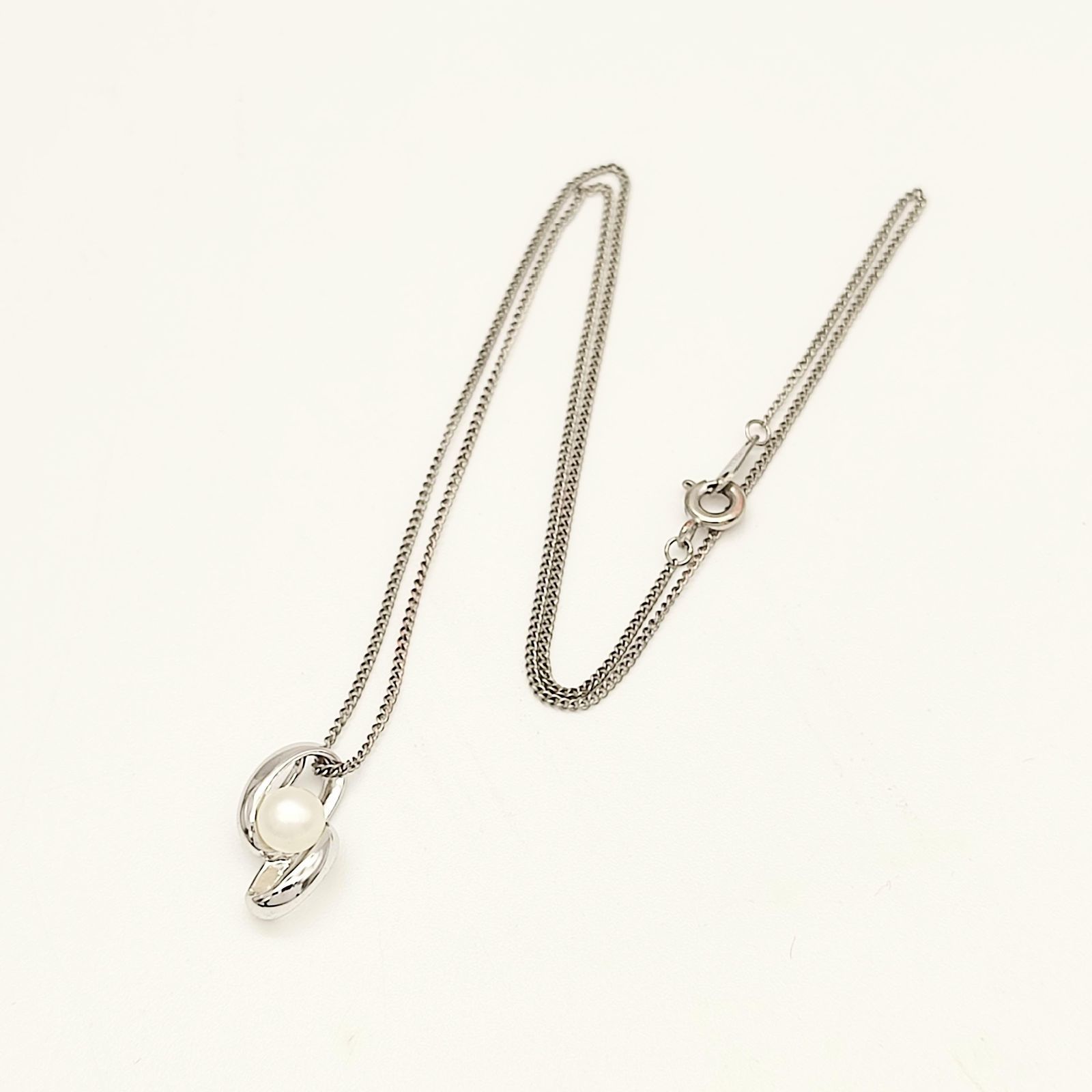 タサキ TASAKI 田崎 真珠 パール ネックレス シルバー 5P 5連 5玉 美品】TASAKI 田崎真珠 タサキ パールデザインネックレス 5