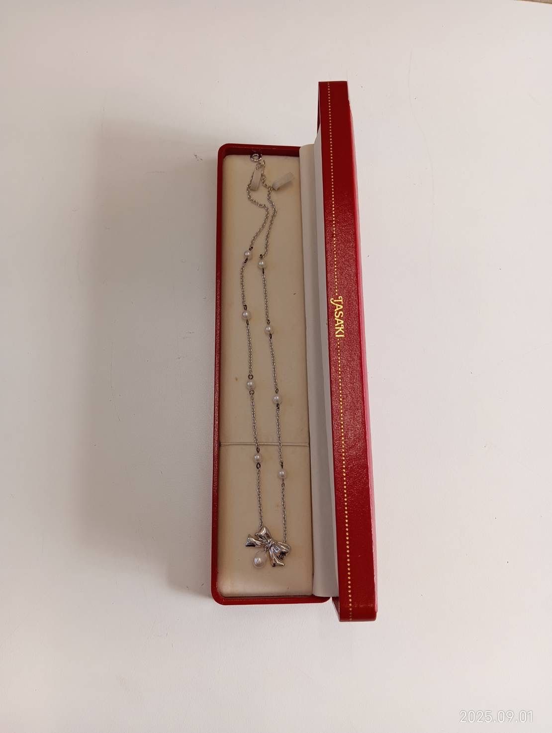 田崎真珠　TASAKI×ロッテ　ロッテ50周年非売品シルバー パールネックレス 田崎真珠 TASAKI×ロッテ ロッテ50周年非売品シルバー パール