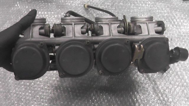 YZF-R1 JYARN095000000xxx の スロットルボディ 1757559811