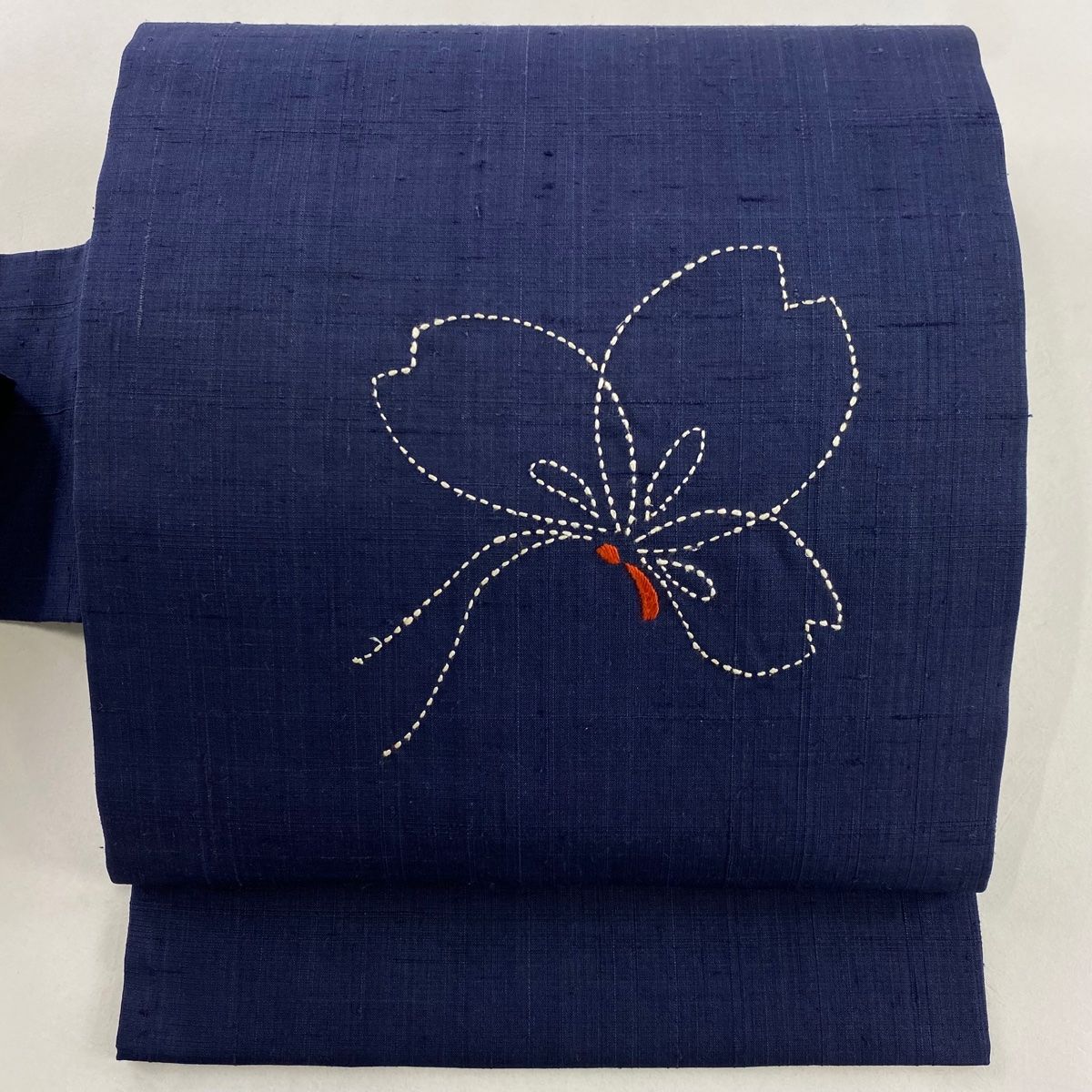 名古屋帯 秀品 紬地 花 刺し子刺繍 濃紺 正絹 【中古】 - メルカリ