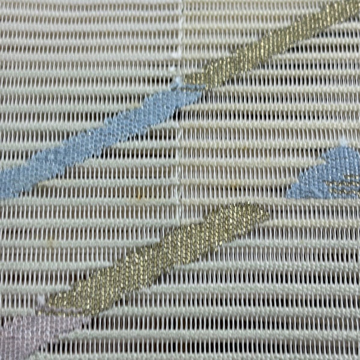 ★専用★美品 名古屋帯 夏帯 夏 絽 黒 植物文 金糸 長さ3ｍ54㎝ お洒落 名古屋帯 秀品 夏帯 絽 八寸名古屋帯 松葉仕立て 幾何学模様 金