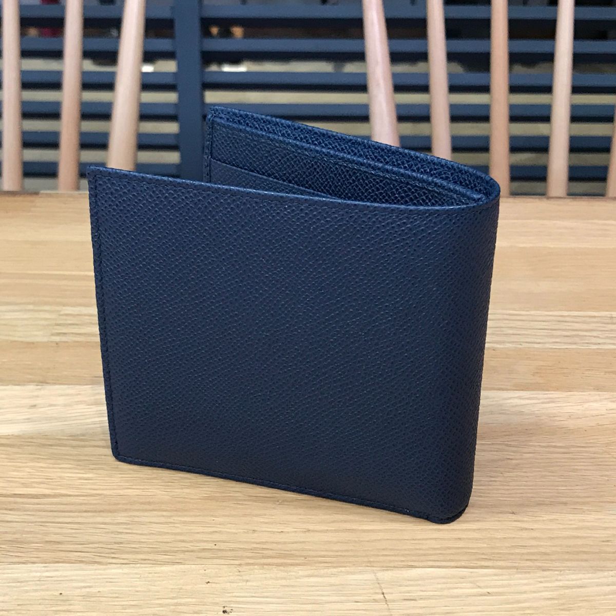 ぴー様の 新品未使用 ブルガリ 2つ折り 財布 ブルガリブルガリ ネイビー 新品未使用】 ブルガリ 2つ折り コンパクト財布 ブルガリ