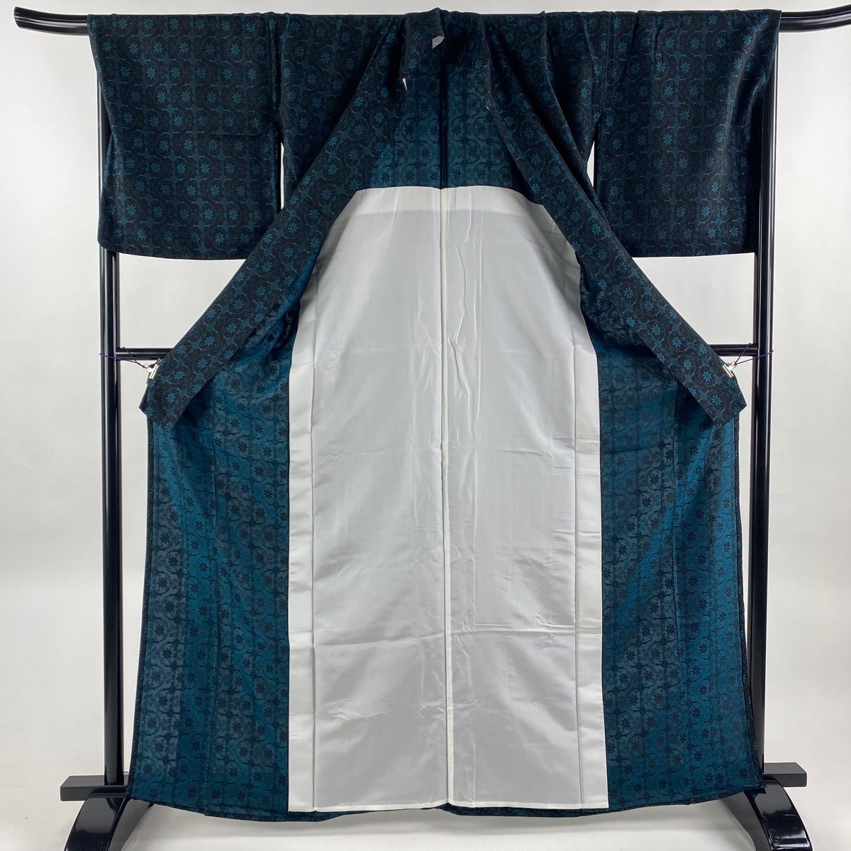 レトロ希ヴィンテージ＊丹後ちりめん糸巻き見本 カンダ手芸・丹後ちりめんプリントの色柄見本