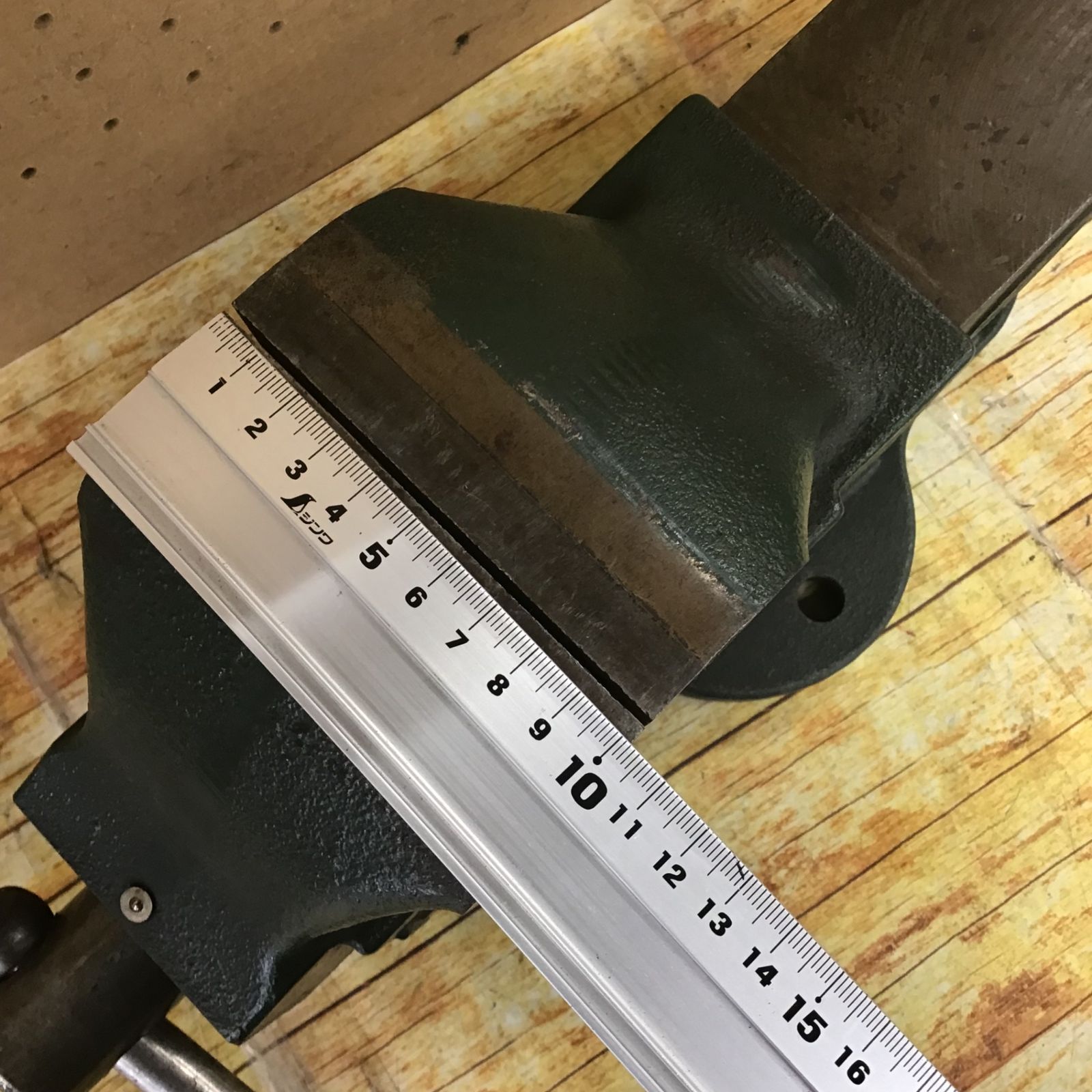 ナベヤ 100mmバイス