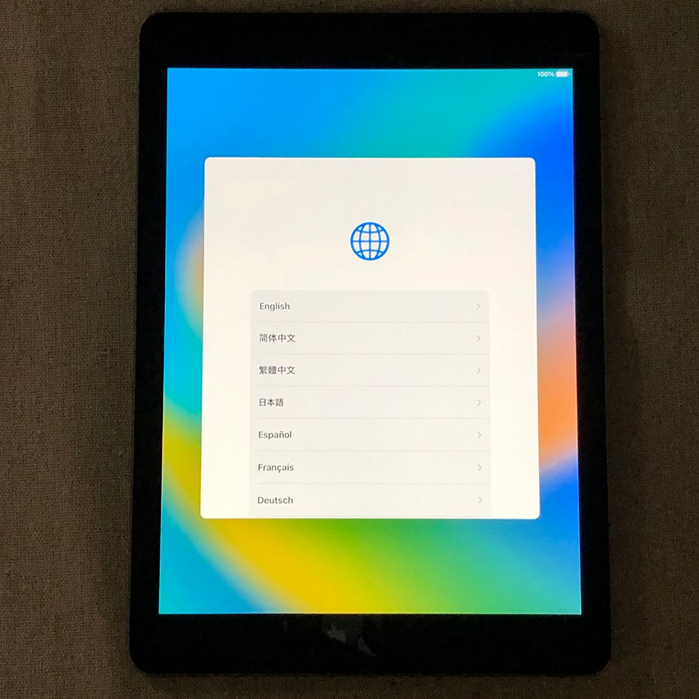 スペースグレイ 128GB 第5世代 iPad ジャンク 第5世代　ジャンク 本体　128GB iPad Wi-Fi メルカリ - iPad本体