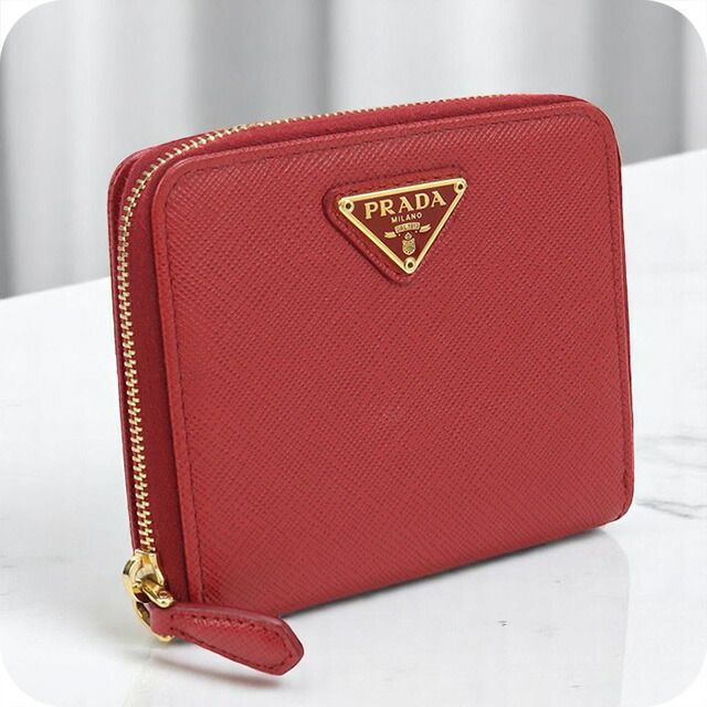 プラダ 二折財布 レディース PR90349 サフィアーノトライアングル財布  