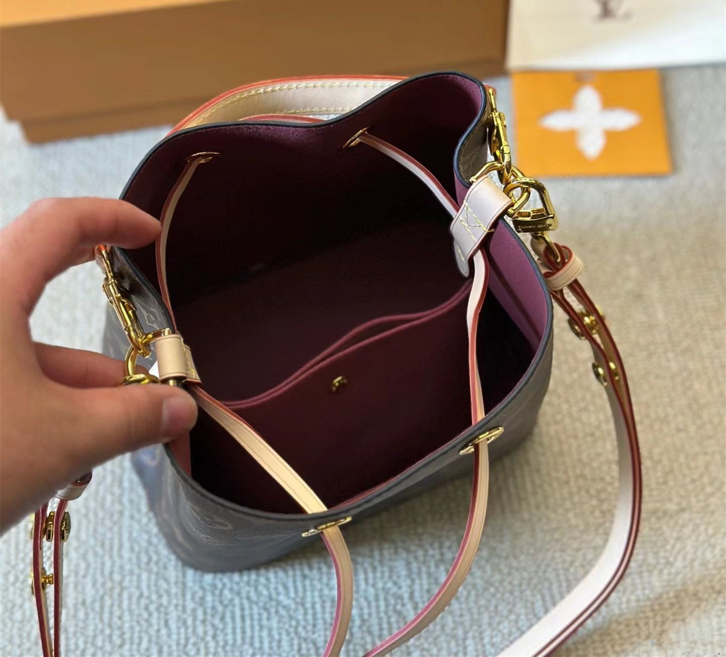 激安LOUIS VUITTON ルイヴィトン ショルダーバッグhgsfd - メルカリ