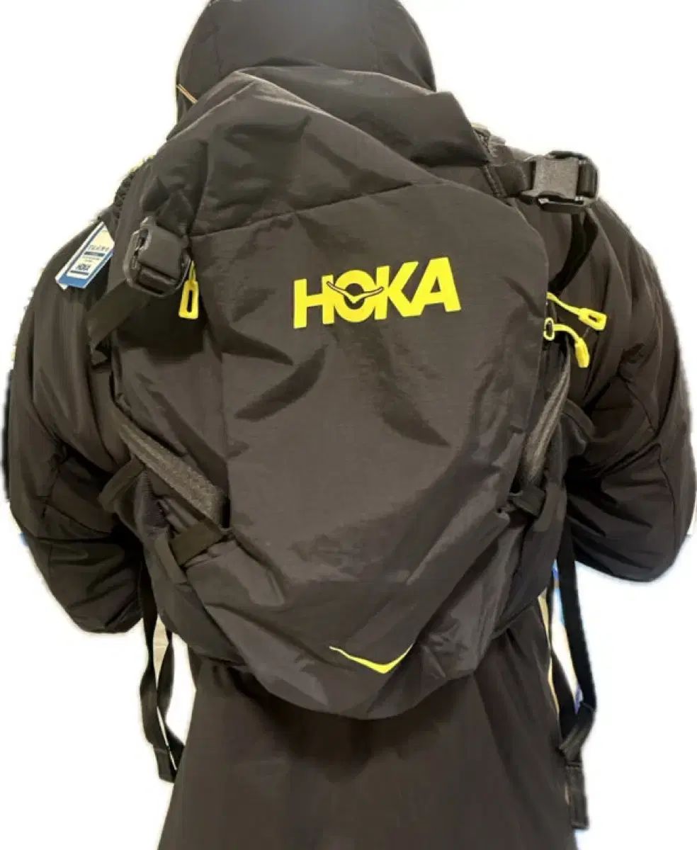 ホカー ハイク ランニングバックパック 13L