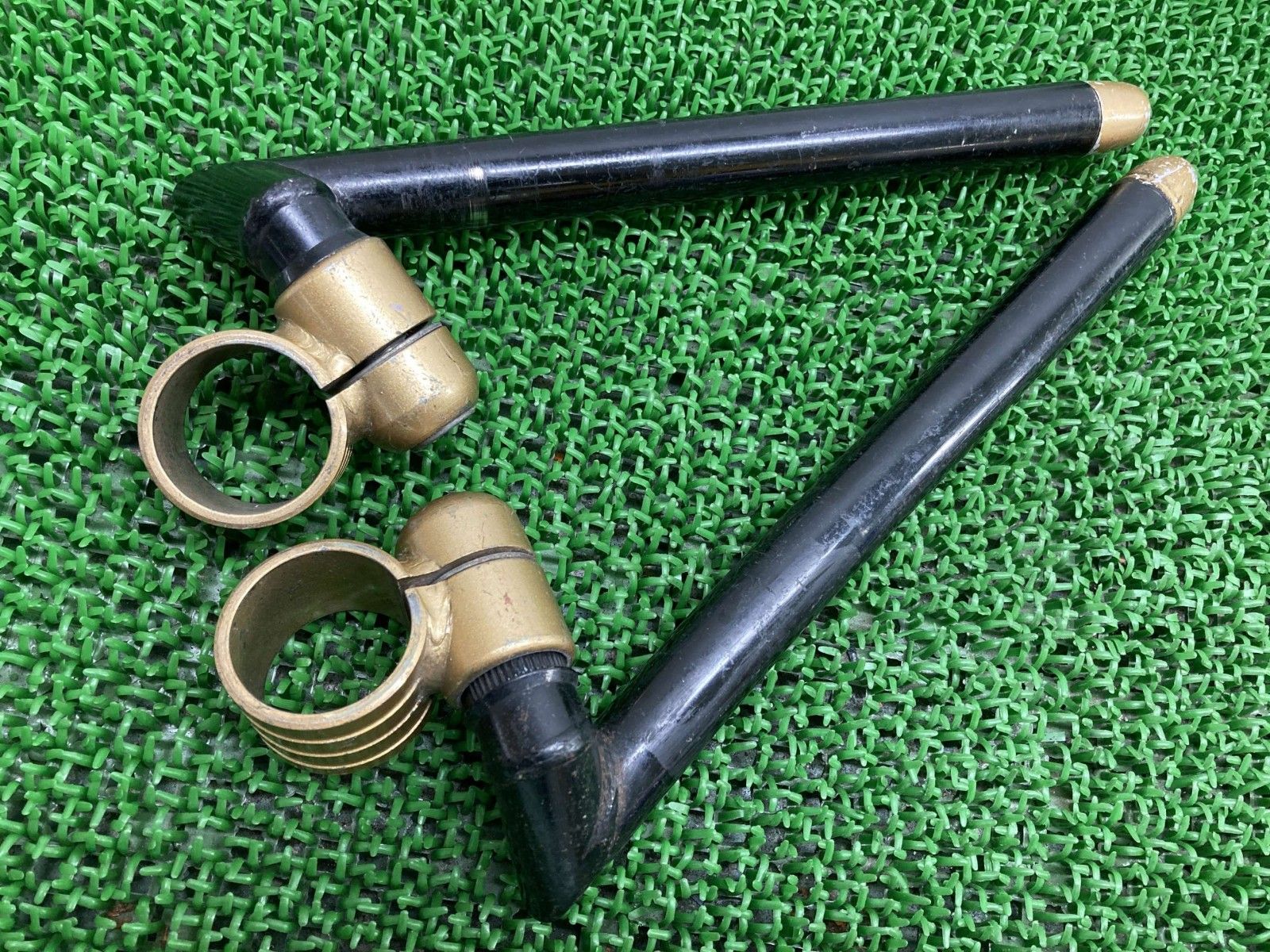 ハリケーン製CBR400F セパレートハンドル 左右 社外 バイク 部品 NC17 35φ ハリセパ 曲がり無し カスタム素材に 品薄 hX