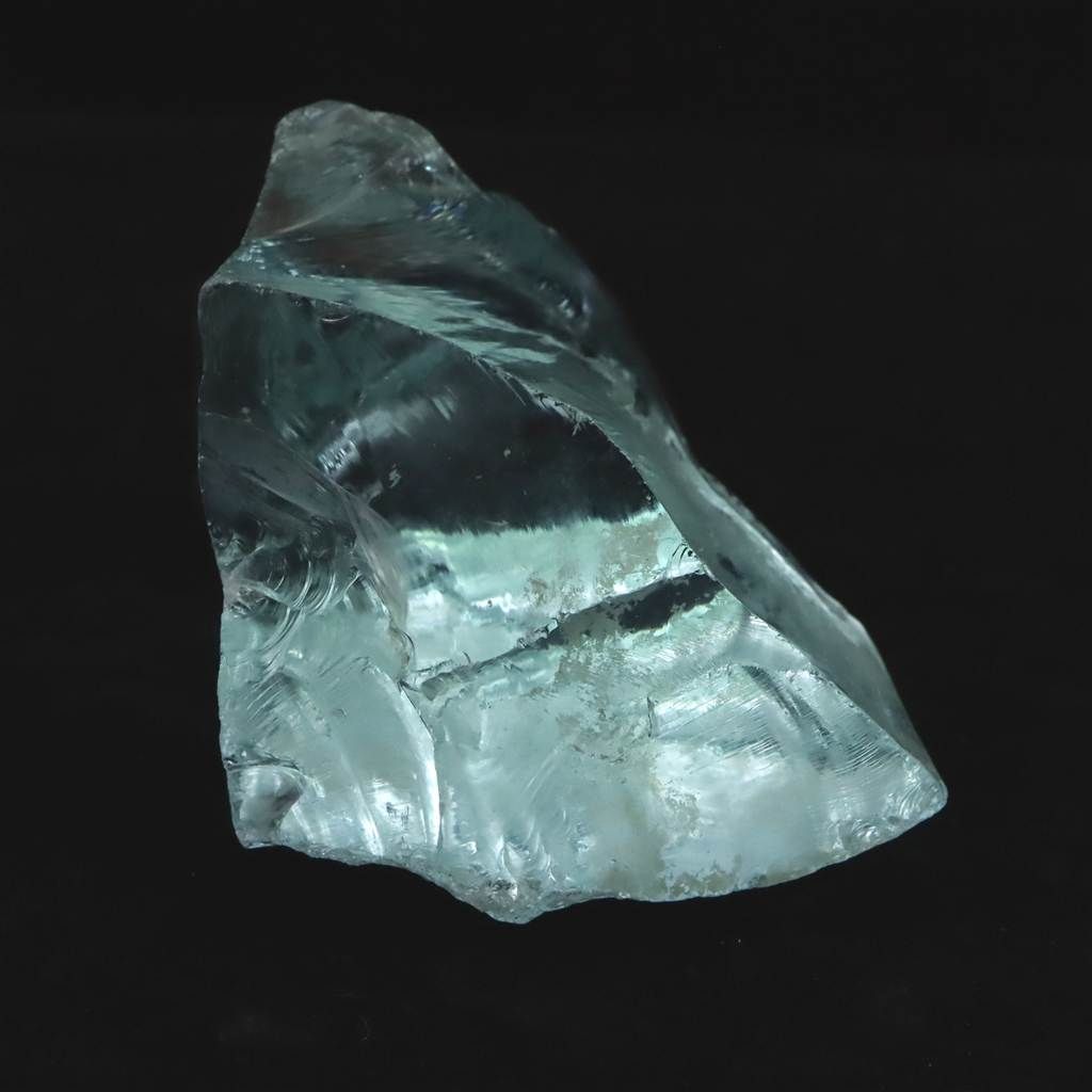 147.9g