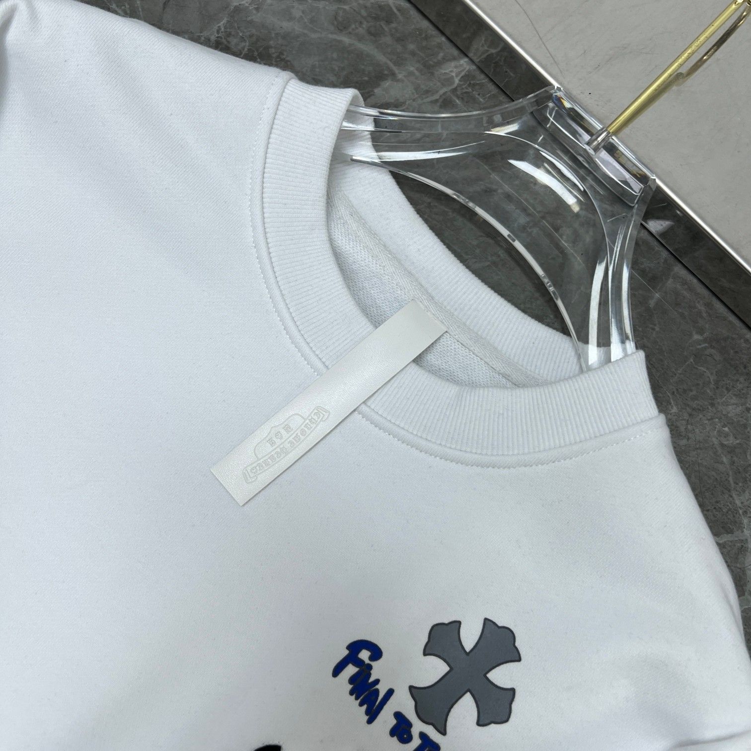 在庫少◆送料込【Chrome Hearts】クロス スウェットシャツ white ホワイト（白）系 CHROME HEARTS(クロムハーツ) スウェット