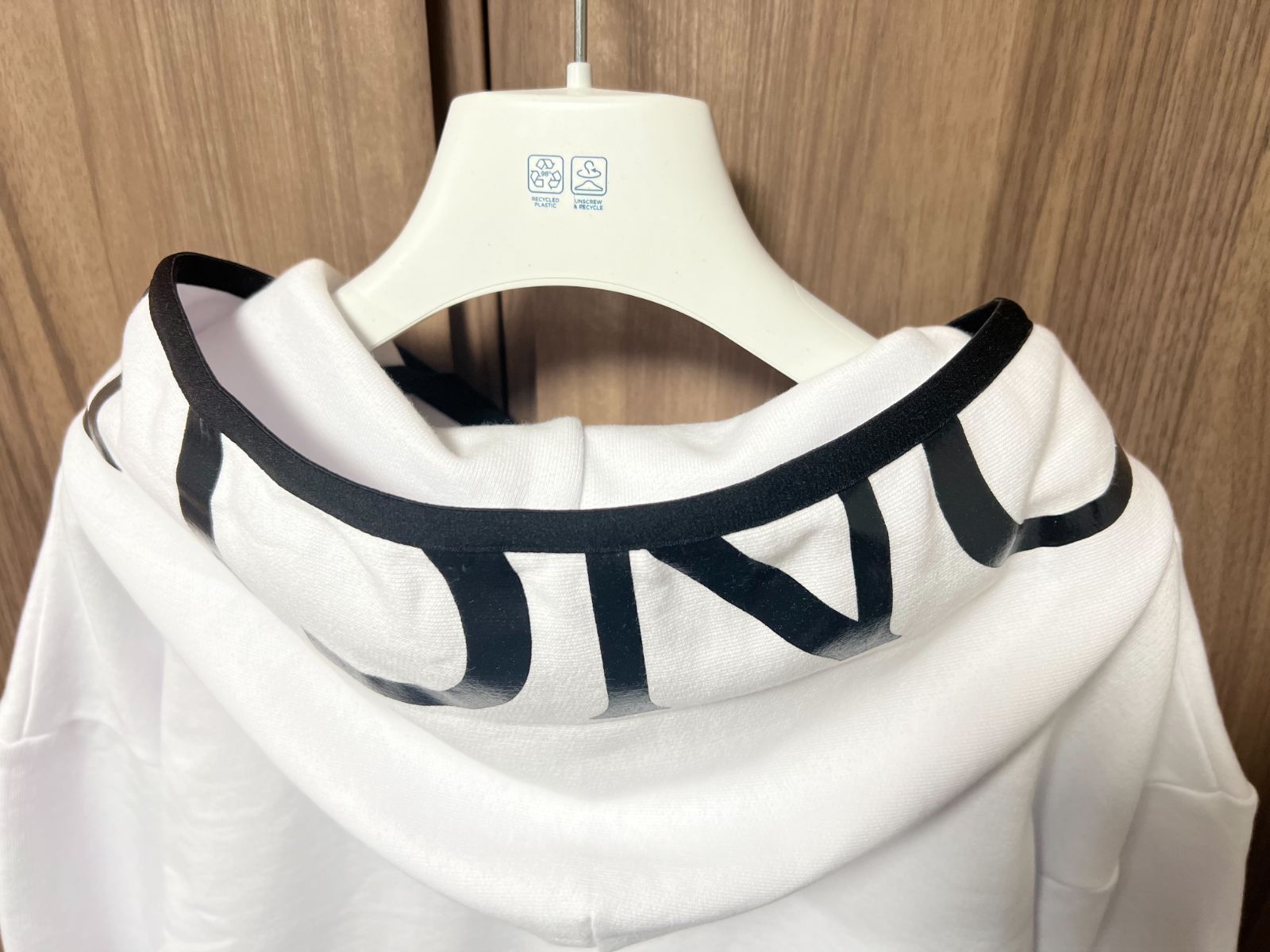 ☆未使用タグ付き・本物保証☆MONCLER Cropped パーカー XS〜XL