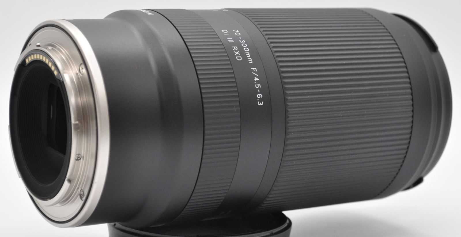  上 !! TAMRON タムロン 70 300 mm F 4 5 6 3 Di III RXD ニコンZ用 Model A 047 あるとうれしいフード＆説明書＆保証書付き レンズ(ズーム) カメラ
