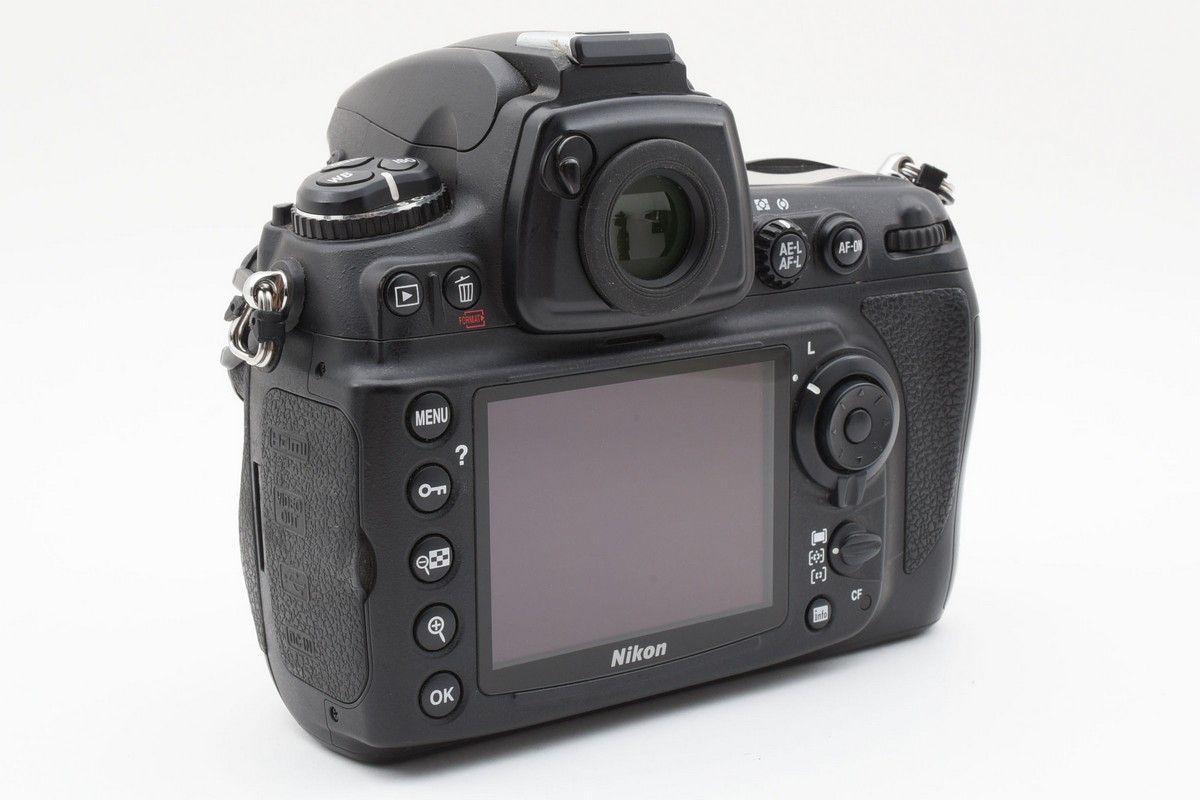 デジタル一眼レフカメラ