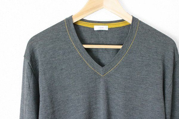 malo ◇ シルク混 Vネックニット グレー サイズ54 バイカラー