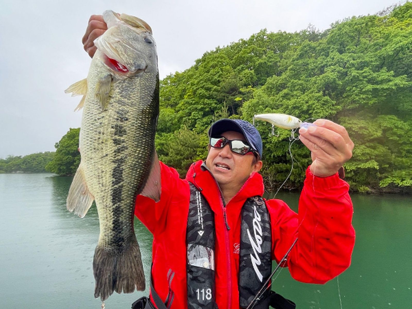 エバグリーン 楽天市場】【全11色】エバーグリーン サトウジグ 260g 佐藤統洋