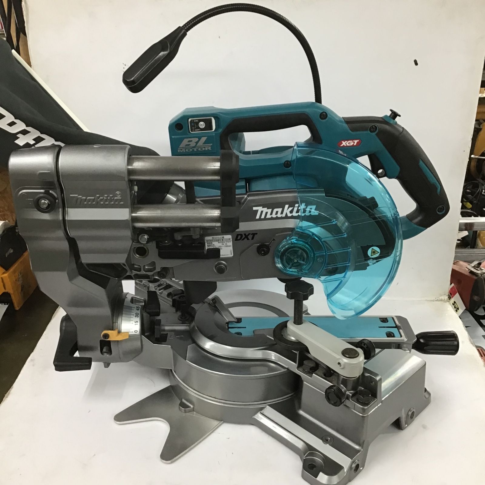 マキタ(makita) コードレススライドマルノコ LS001GZ【町田店】
