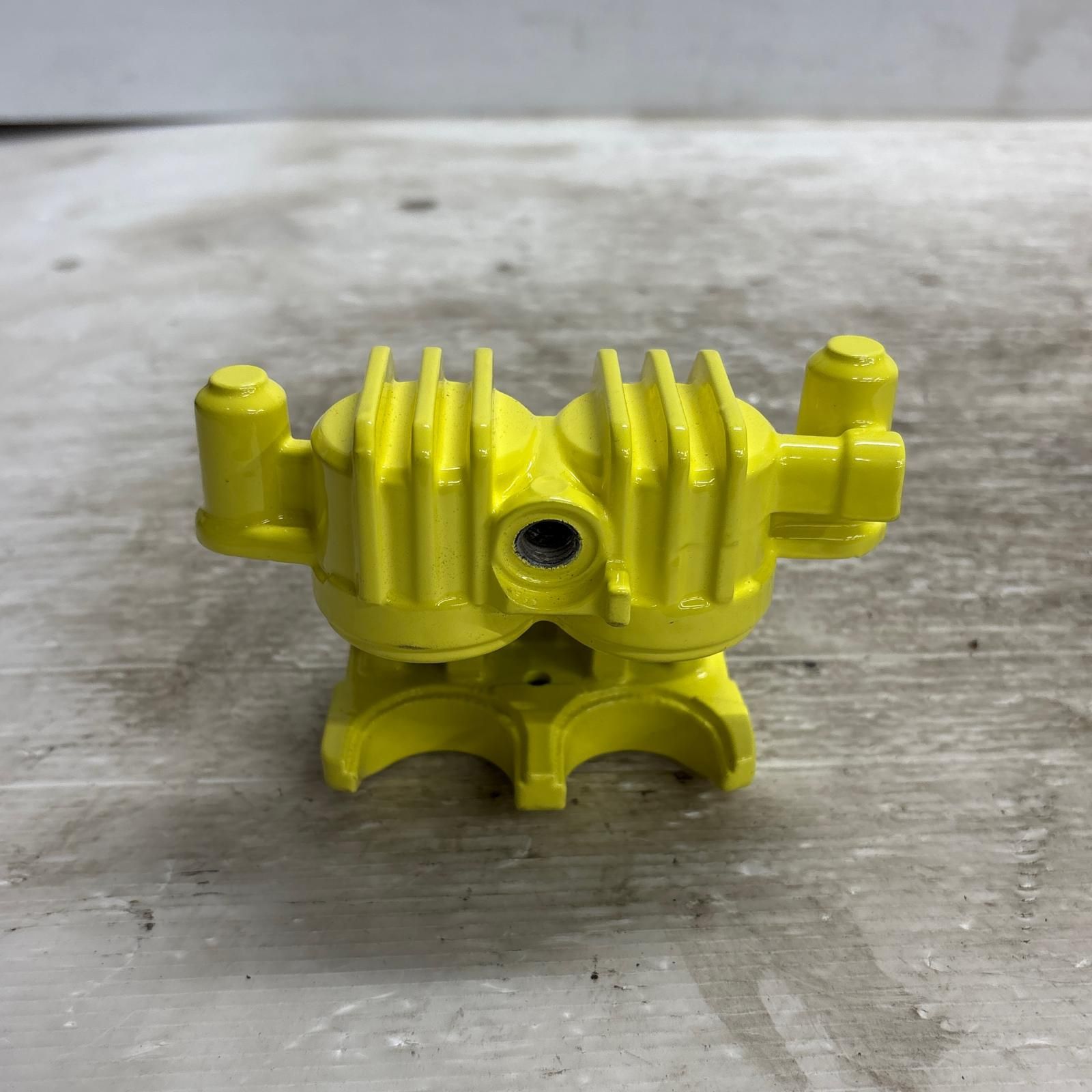 フロントキャリパー ホンダ