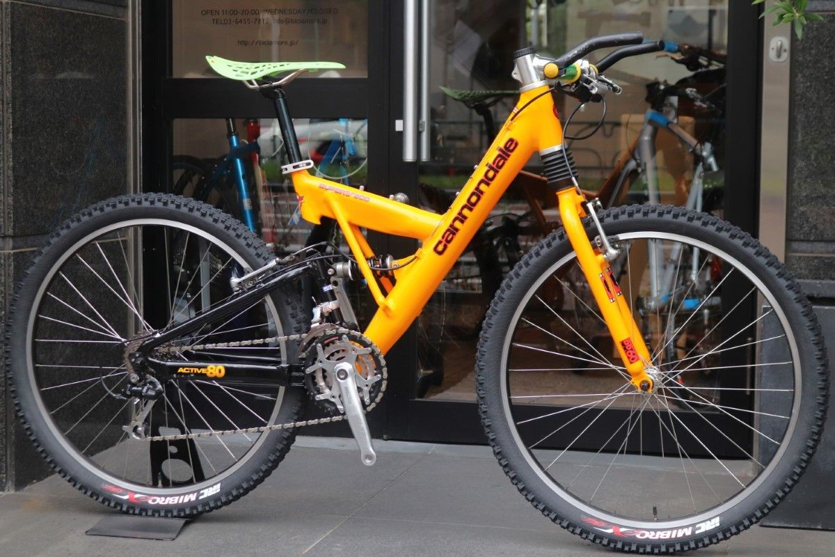 キャノンデール　super v900 26インチ マウンテンバイク　アメリカ製 キャノンデール CANNONDALE SUPER V900 シマノ 8S アルミ
