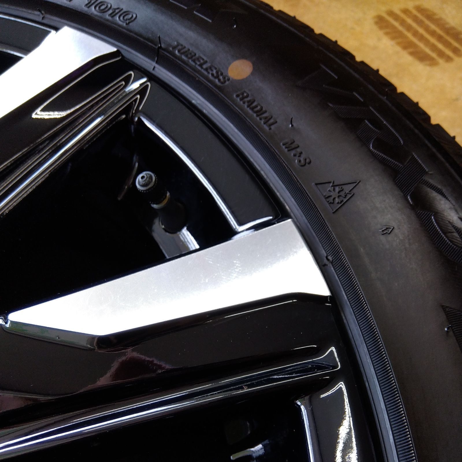 50R21 タイヤホイールセット