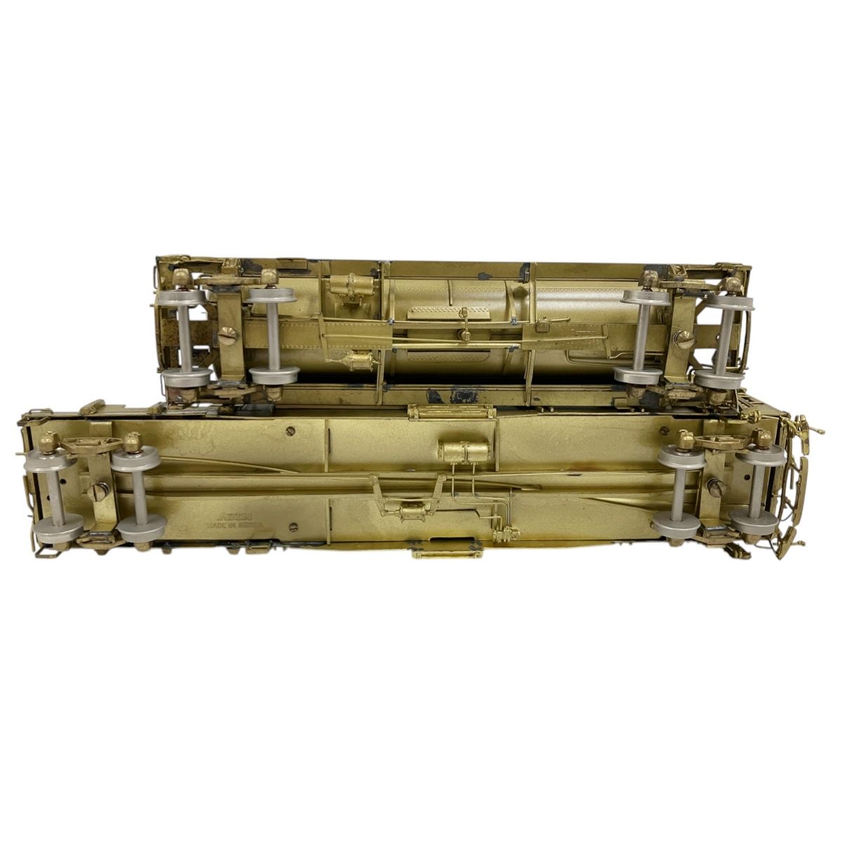HOゲージ 
BACHMANN 中華人民共和国鉄道部 東風11型 先鋒号 Overland Weed Splayer 除草車 2両セット HOゲージ 鉄道模型